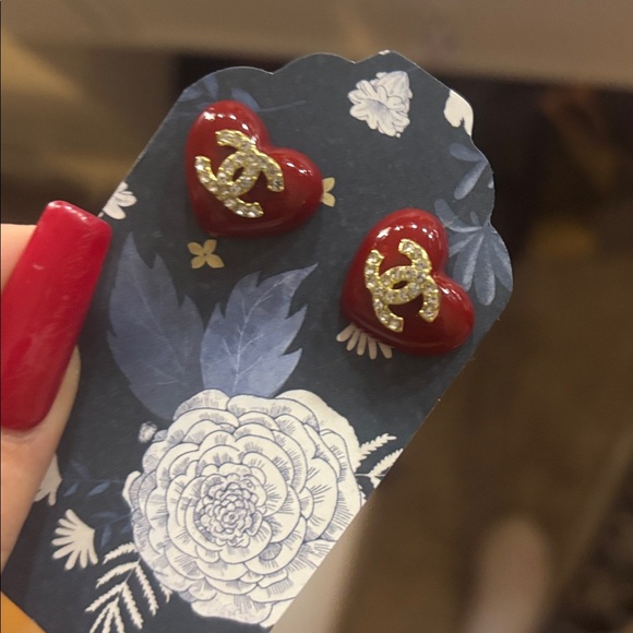 CC earrings - Picture 4 of 4